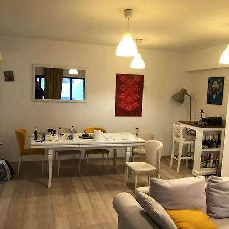 Apartament Good Vibes 3 Camere, Central Апартаменти